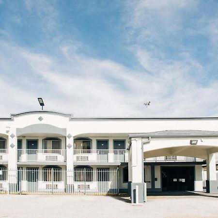 Space City Inn Хьюстон Экстерьер фото